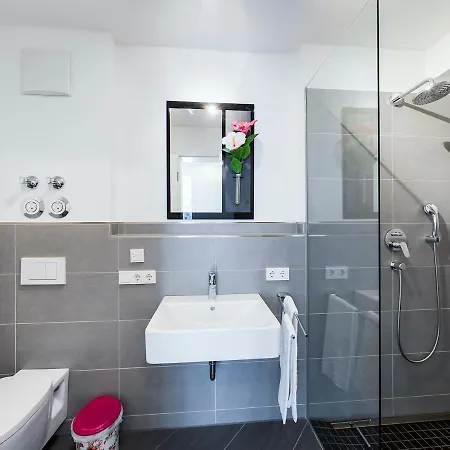 Gardenlodge Apartment Garmisch-Partenkirchen